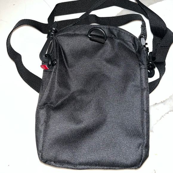 Stüssy mini shoulder bag - Picture 4 of 4